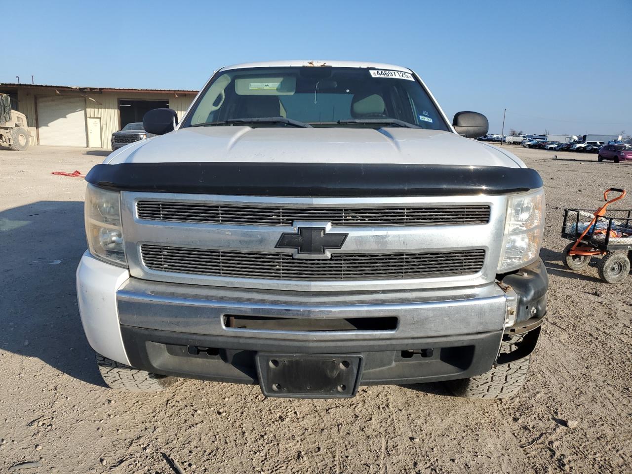 2011 Chevrolet Silverado VIN 3GCPCSEA5BG130275 Copart auction photo, rear end / front end damage thumbnail 5