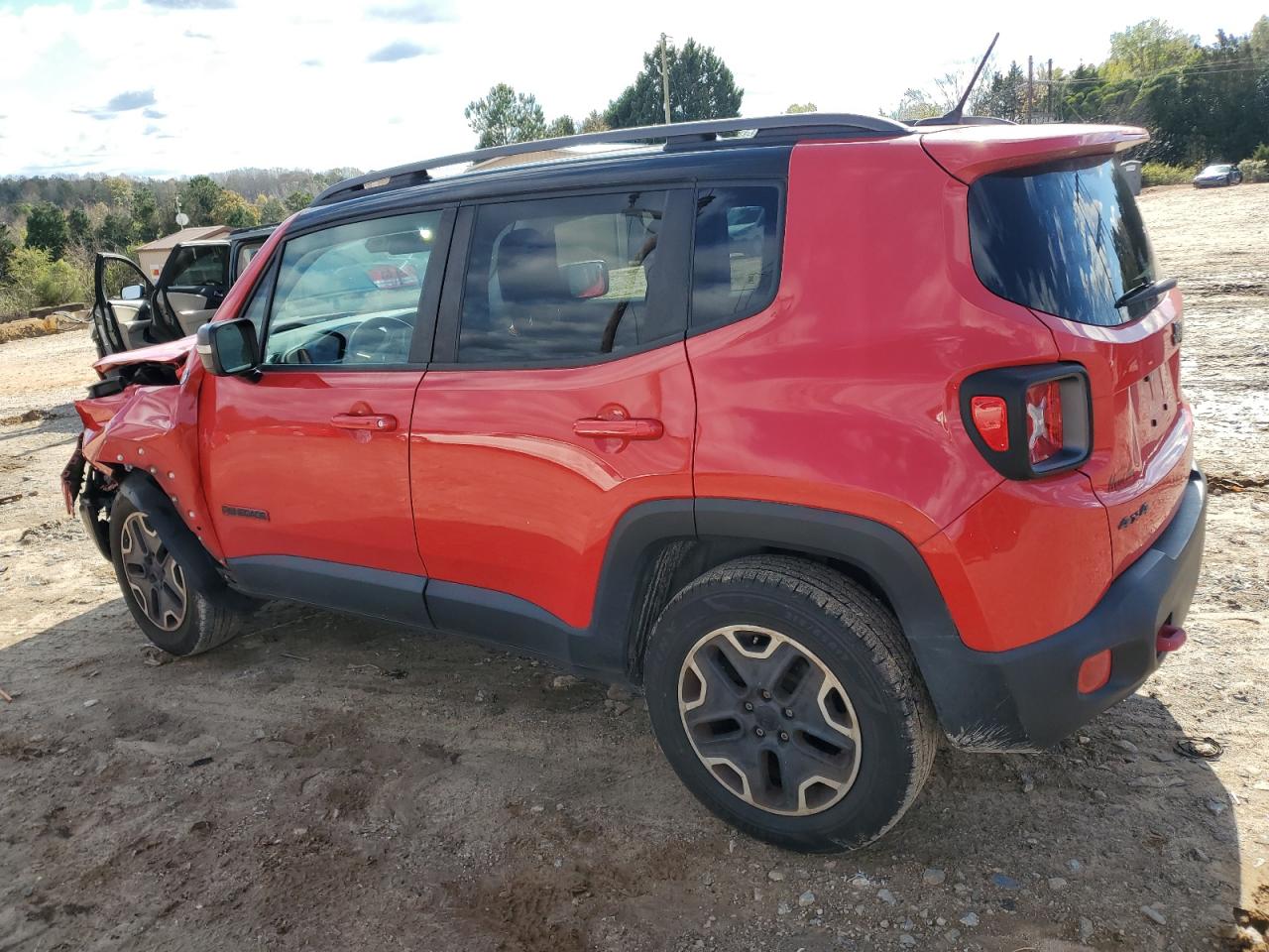 2015 Jeep Renegade VIN ZACCJBCT1FPB81463 Copart auction photo, front end damage thumbnail 2