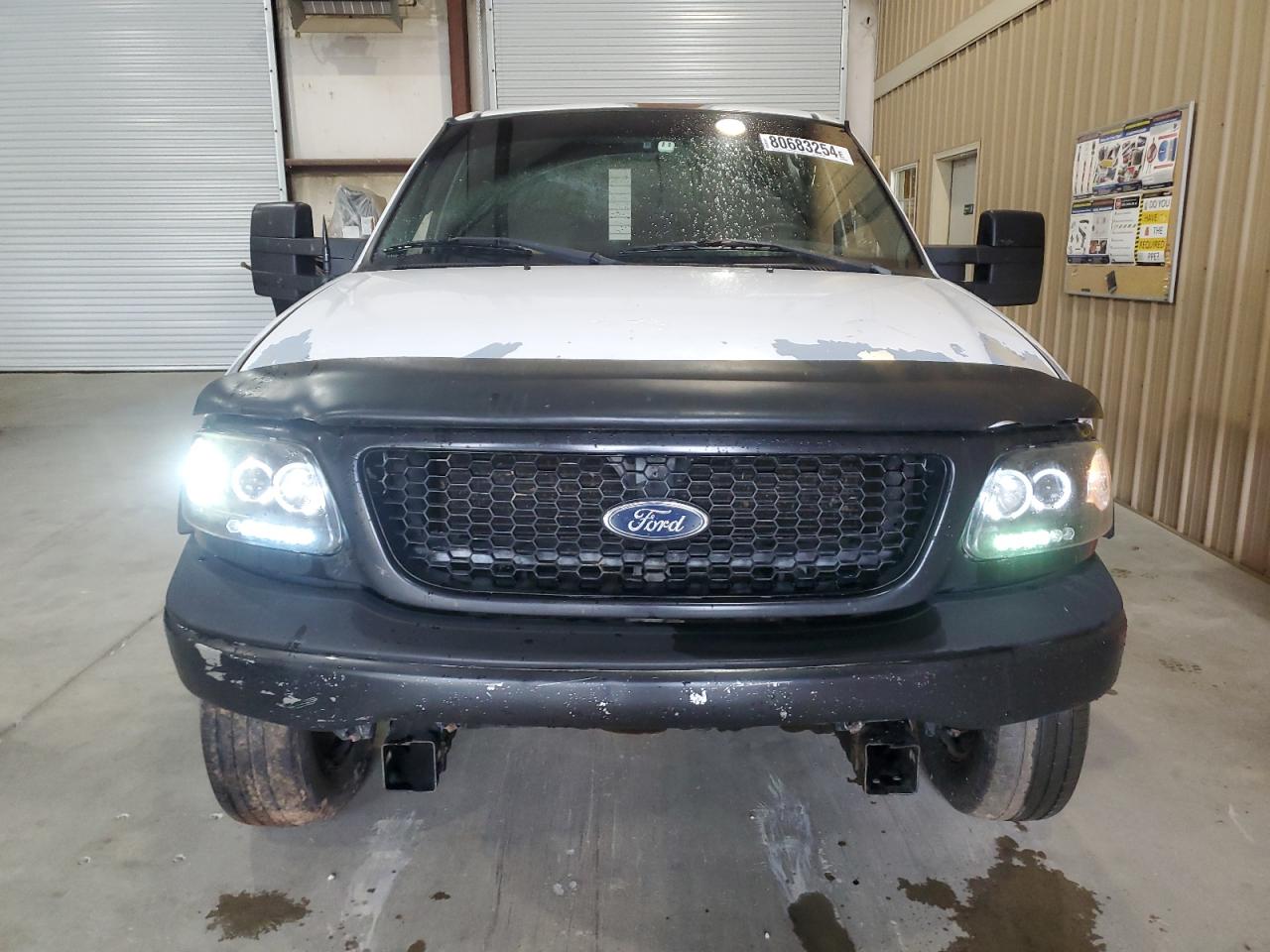 2001 Ford F-150 VIN 1FTRW07L41KF49521 Copart auction photo, side / rear end damage thumbnail 5