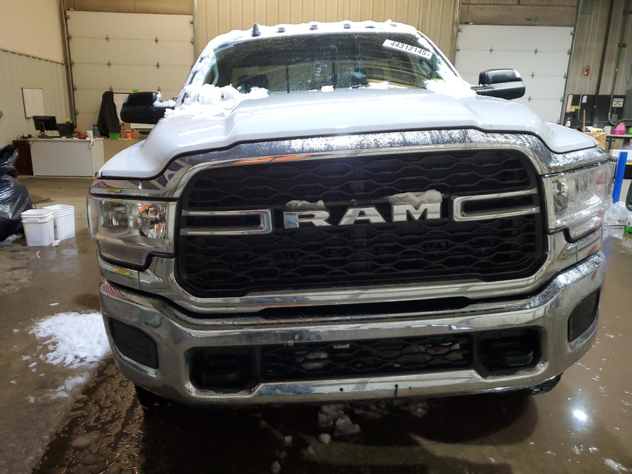 2020 RAM 3500 VIN 3C63R3AJ1LG279218 Copart auction photo, side / rear end damage thumbnail 5