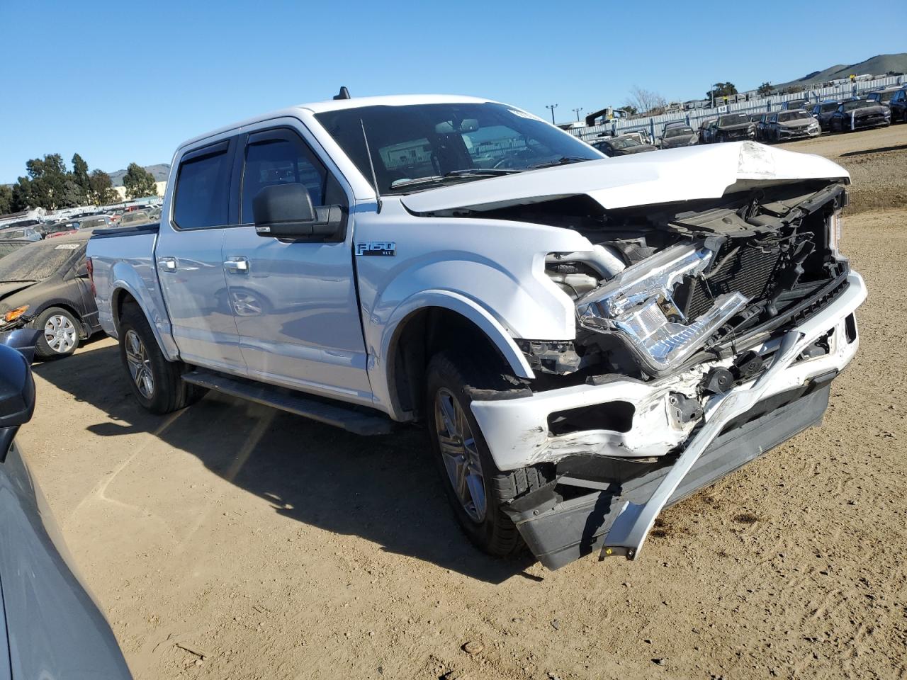 2019 Ford F-150 VIN 1FTEW1C58KKE07248 Copart auction photo, front end damage thumbnail 4