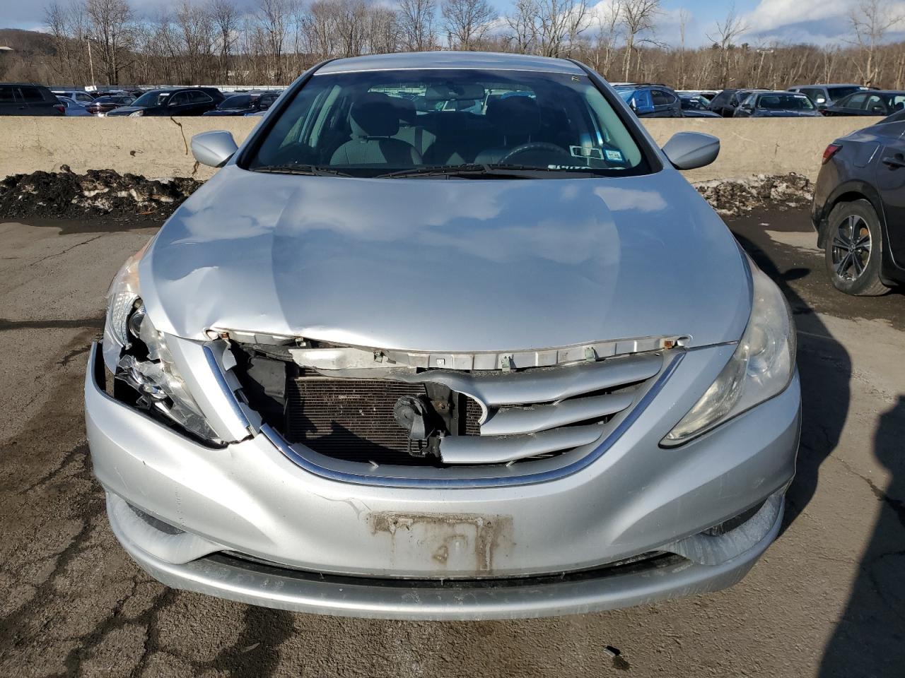 2011 Hyundai Sonata VIN 5NPEB4AC1BH245668 Copart auction photo, front end / side damage thumbnail 5