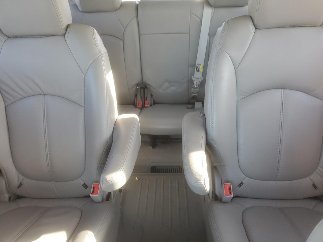 2014 Buick Enclave VIN 5GAKRAKD5EJ175092 Copart auction photo, front end damage thumbnail 10