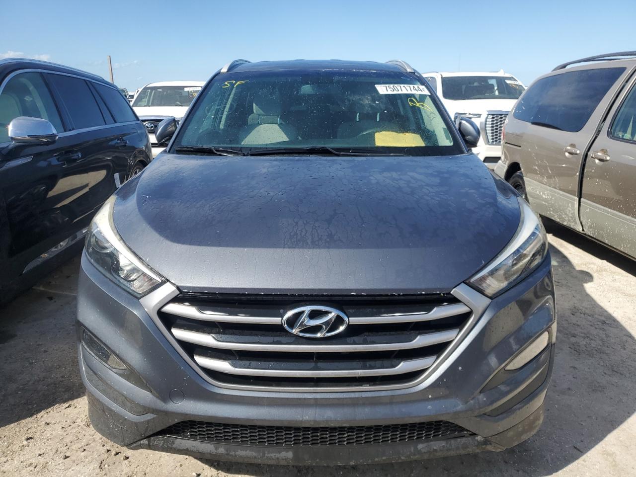 2018 Hyundai Tucson VIN KM8J33A49JU654290 Copart auction photo, water/flood damage thumbnail 5