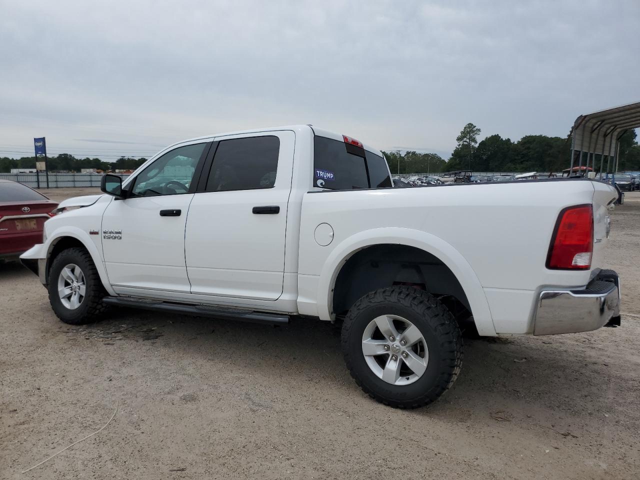 2017 RAM 1500 VIN 1C6RR7LT1HS777175 Copart auction photo, front end / side damage thumbnail 2