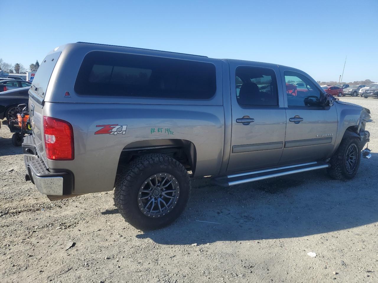 2009 Chevrolet Silverado VIN 3GCEK33259G110369 Copart auction photo, front end / undercarriage damage thumbnail 3