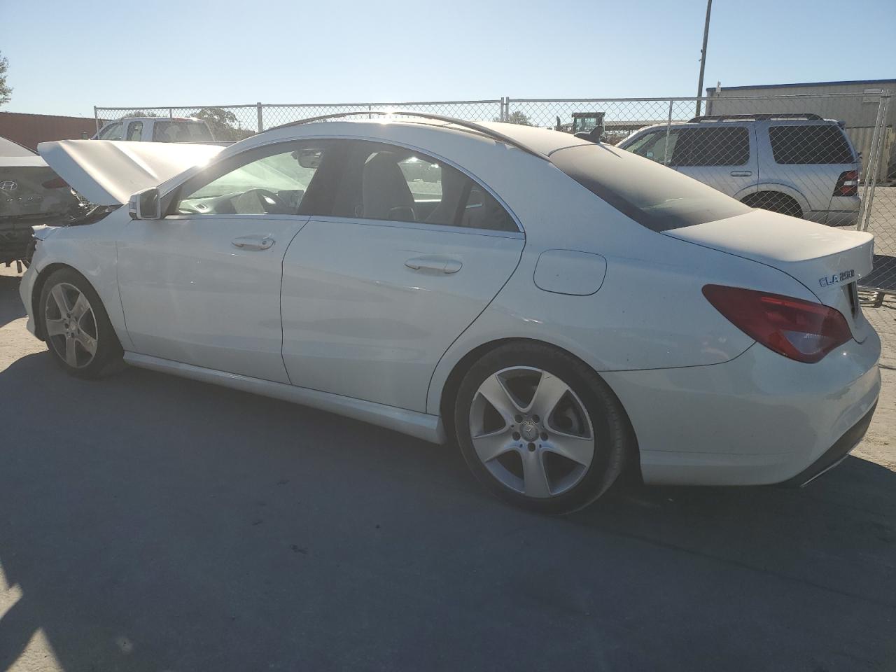 2017 Mercedes-Benz CLA-klasse VIN WDDSJ4EBXHN459595 Copart auction photo, front end damage thumbnail 2
