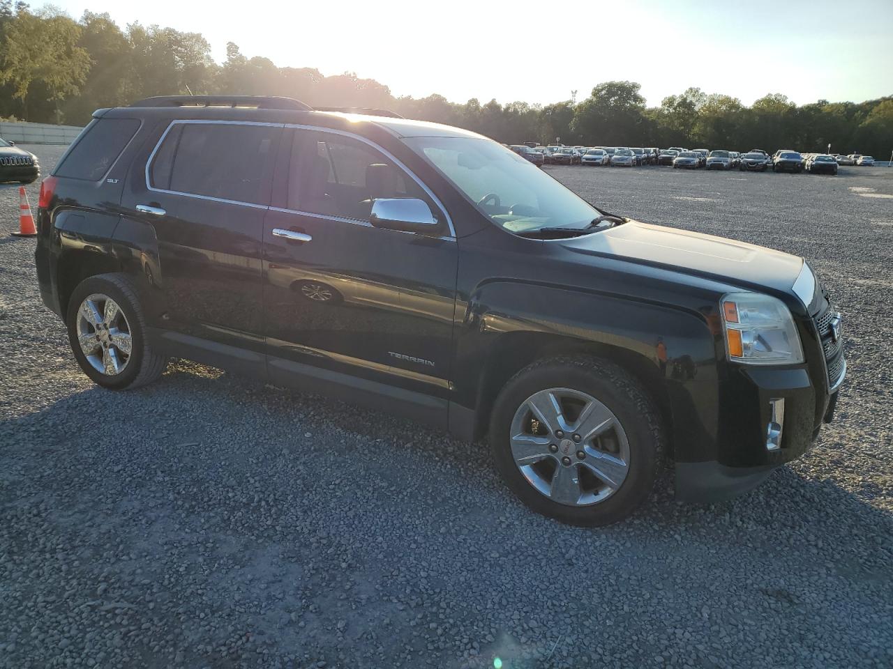 2015 GMC Terrain VIN 2GKFLSE33F6217420 Copart auction photo, front end damage thumbnail 4