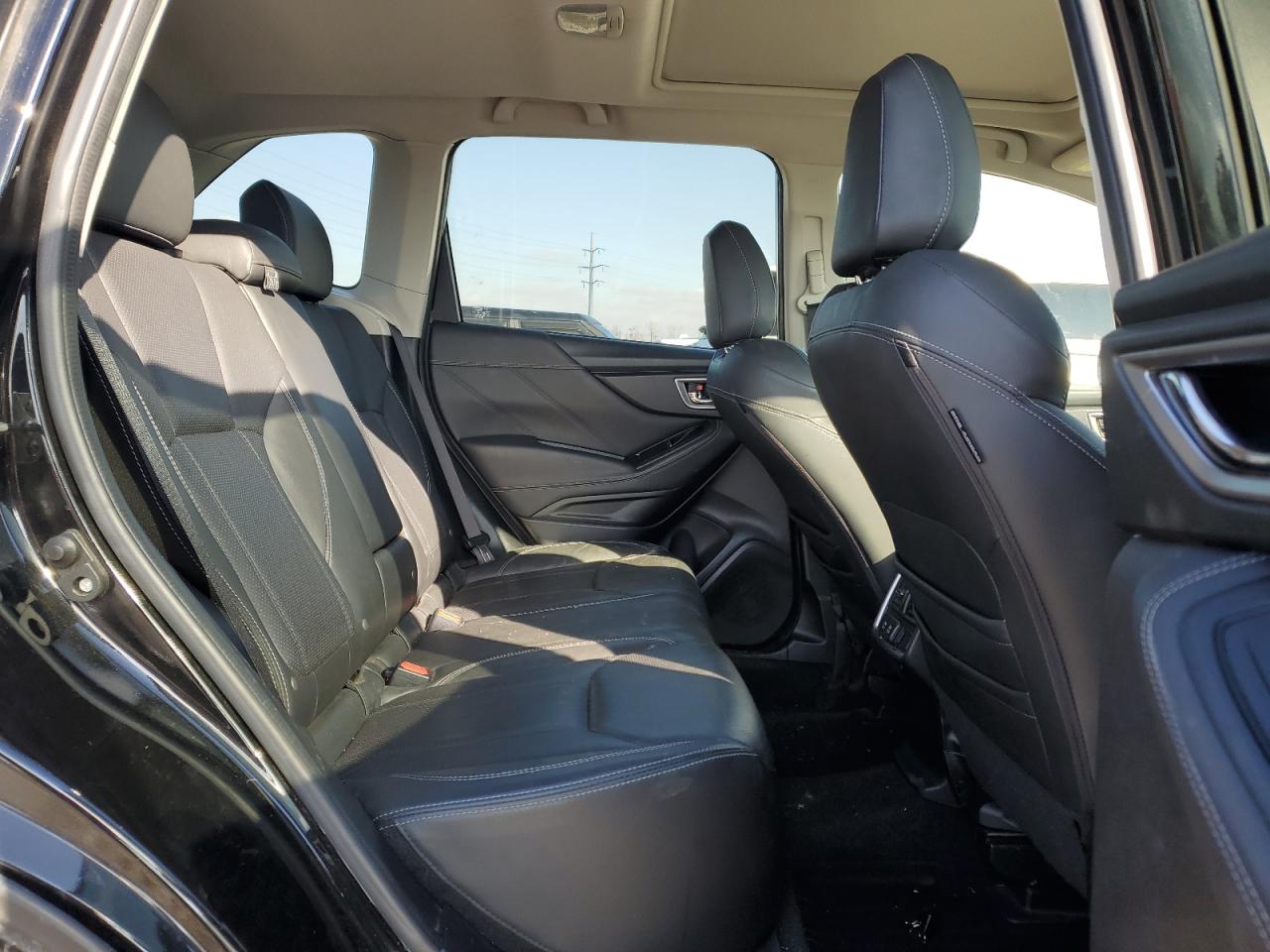 2019 Subaru Forester VIN JF2SKAUC8KH400343 Copart auction photo, vandalism damage thumbnail 11
