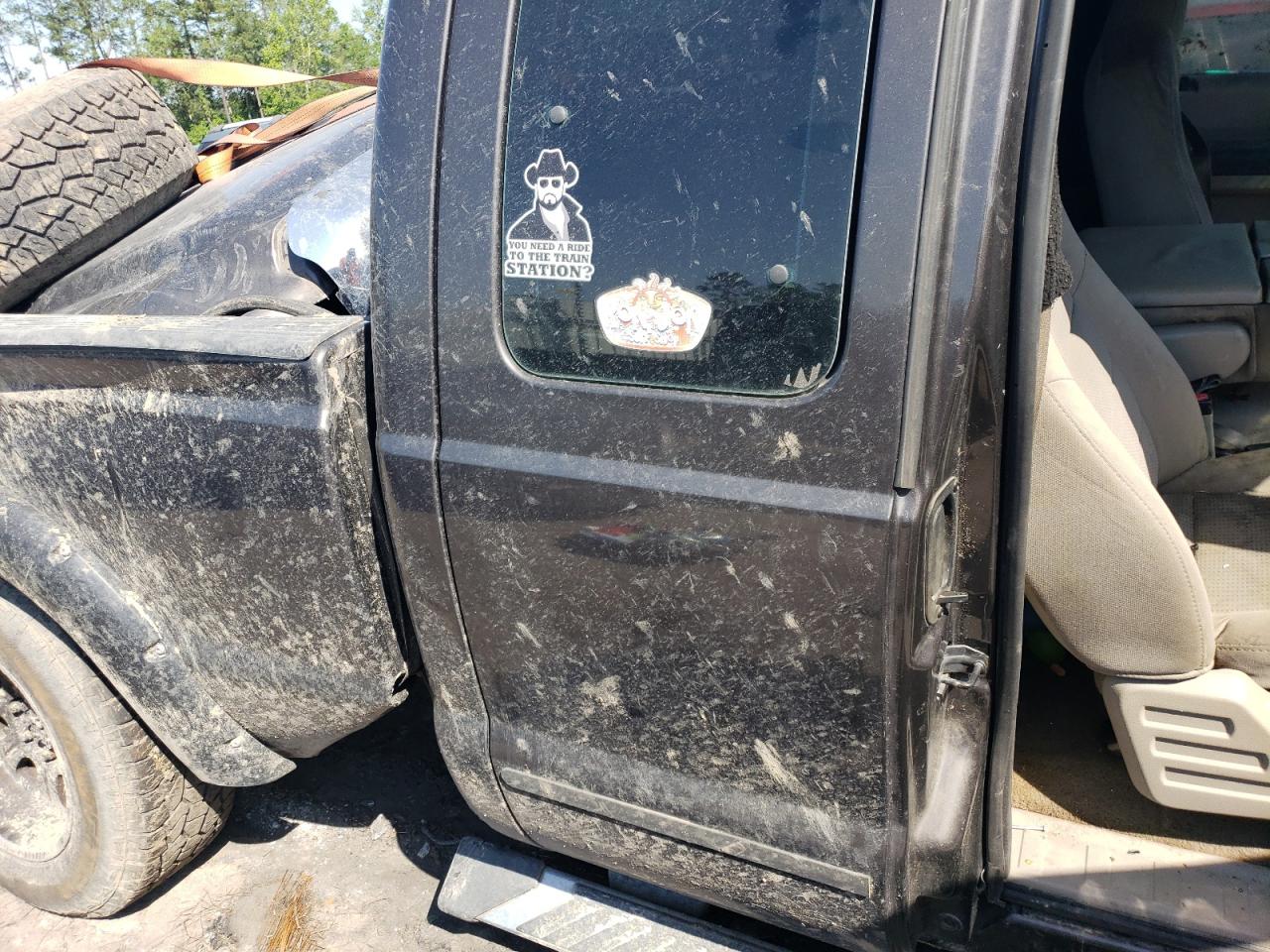 2008 Ford F250 VIN 1FTSX21R18EA91419 Copart auction photo, all over damage thumbnail 10