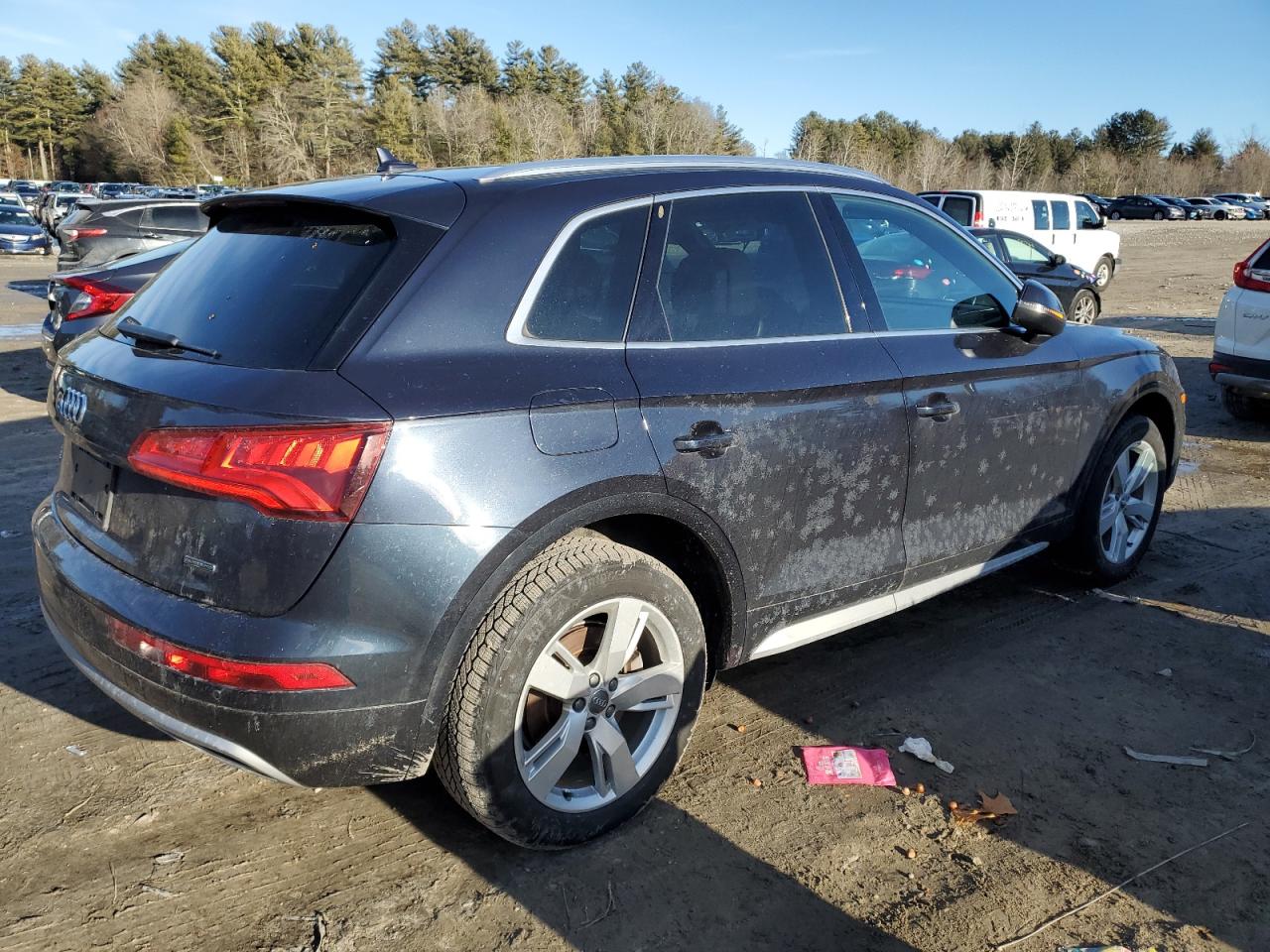 2019 Audi Q5 VIN WA1BNAFY5K2084010 Copart auction photo, vandalism damage thumbnail 3