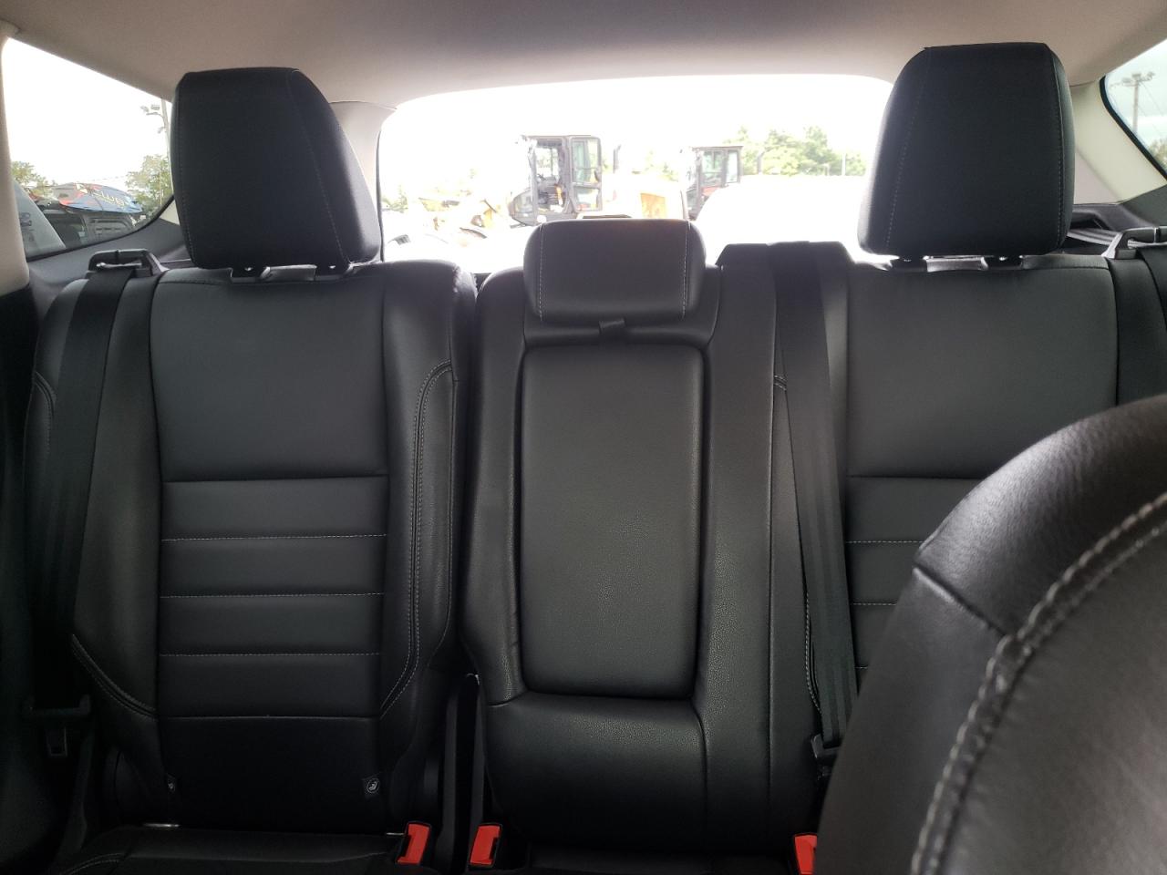 2015 Ford Escape VIN 1FMCU9JX5FUB92160 Copart auction photo, side / front end damage thumbnail 10