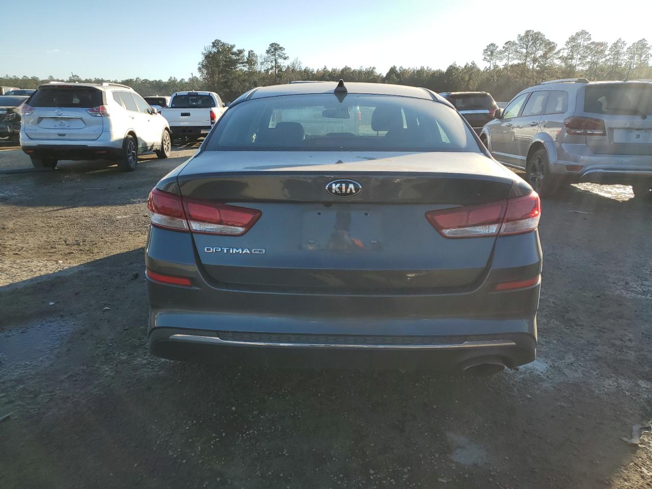 2020 KIA Optima VIN 5XXGT4L37LG406332 Copart auction photo, front end damage thumbnail 6