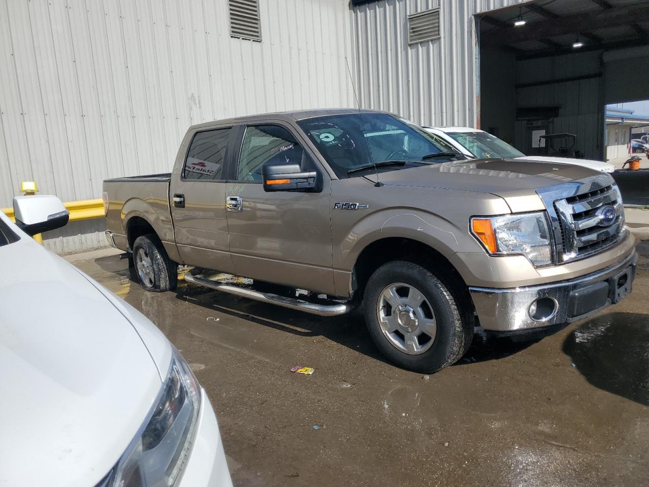 2012 Ford F-150 VIN 1FTEW1CM1CFA85893 Copart auction photo, rear end / side damage thumbnail 4