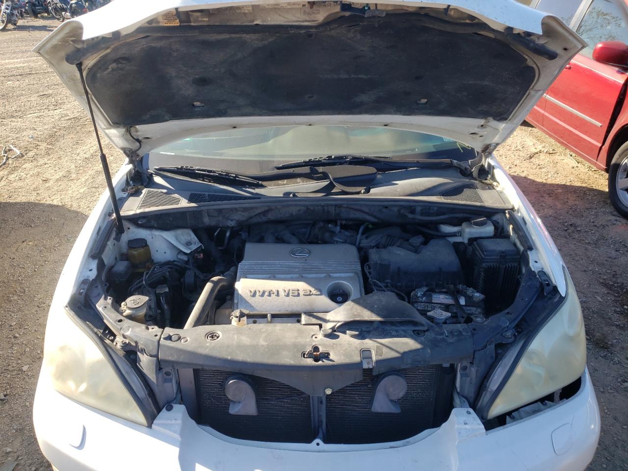 2005 Lexus RX VIN 2T2HA31U65C082490 Copart auction photo, front end damage thumbnail 11