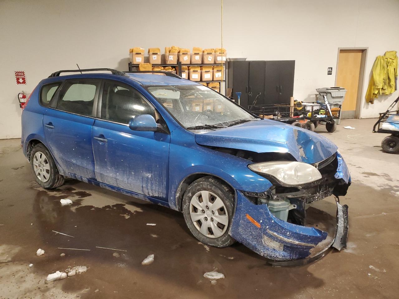 2010 Hyundai Elantra VIN KMHDC8AE2AU052950 Copart auction photo, front end / top/roof damage thumbnail 4