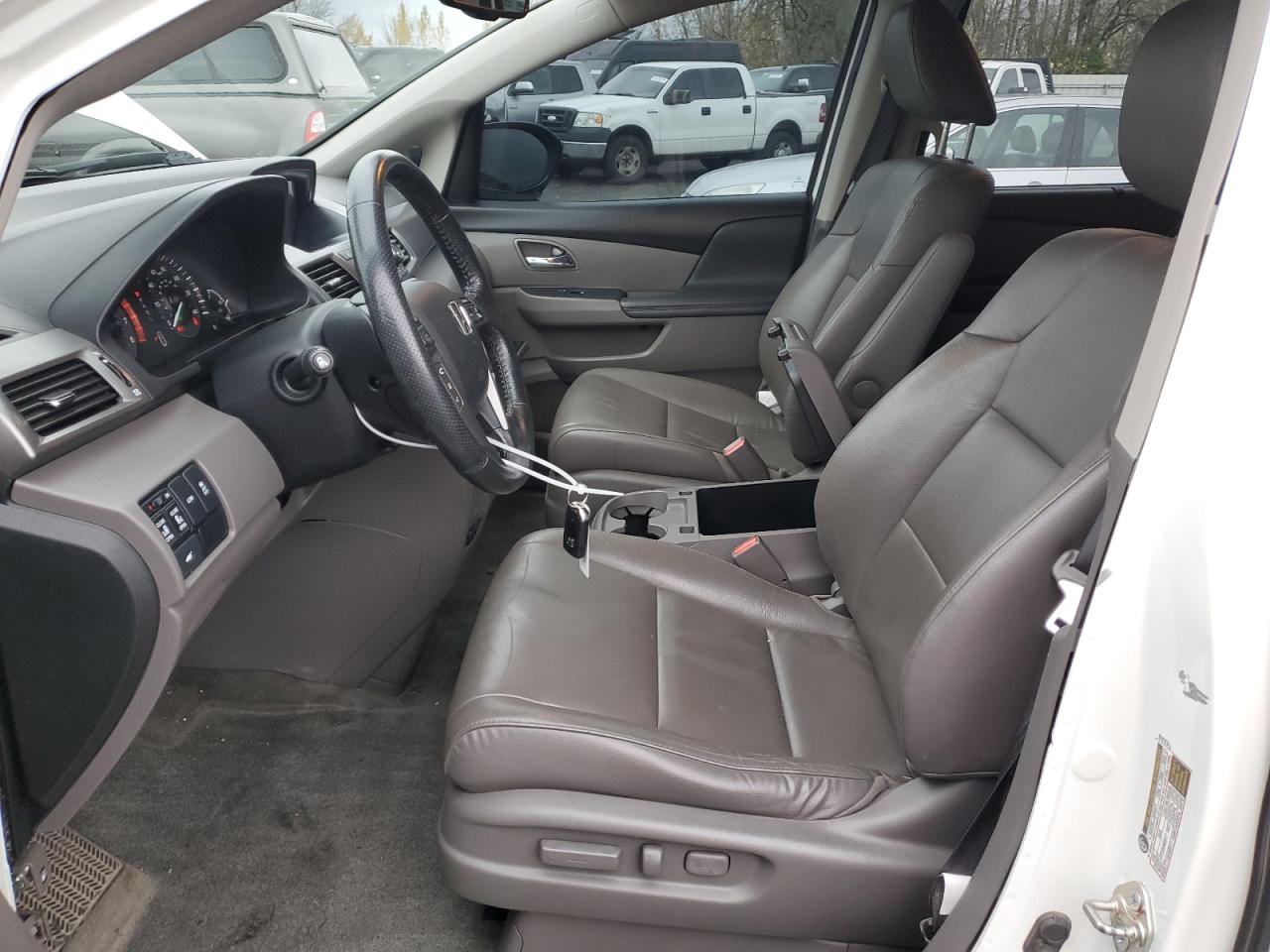 2015 Honda Odyssey VIN 5FNRL5H63FB037641 Copart auction photo, side damage thumbnail 7