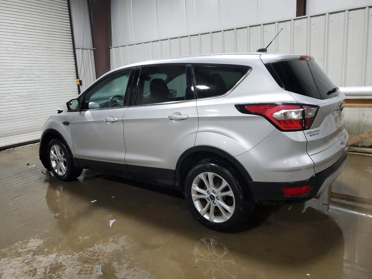 2017 Ford Escape VIN 1FMCU9G94HUC52795 Copart auction photo, front end damage thumbnail 2