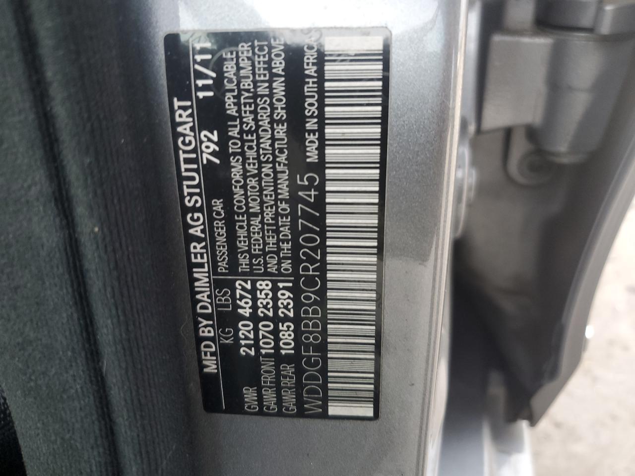 2012 Mercedes-Benz C-klasse VIN WDDGF8BB9CR207745 Copart auction photo, front end damage thumbnail 14