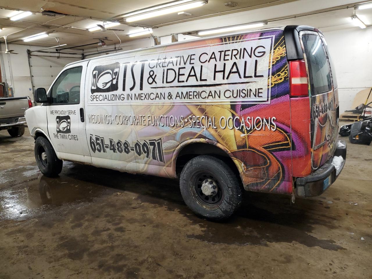 2006 Chevrolet Express VIN 1GCHG35U961158819 Copart auction photo, front end damage thumbnail 2