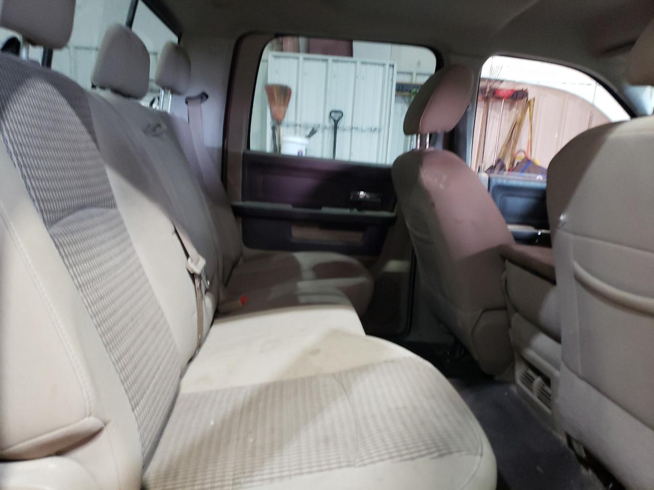 2010 Dodge RAM VIN 3D7UT2CL5AG147282 Copart auction photo, stripped / all over damage thumbnail 10