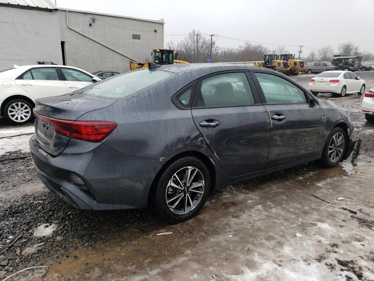 2024 KIA Forte VIN 3KPF24ADXRE744481 Copart auction photo, front end / side damage thumbnail 3
