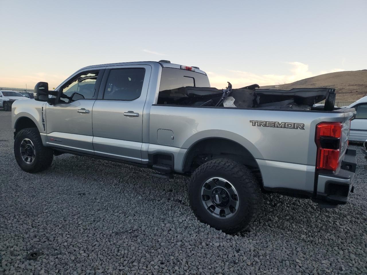 2023 Ford F250 VIN 1FT8W2BM9PEC89647 Copart auction photo, stripped / front end damage thumbnail 2