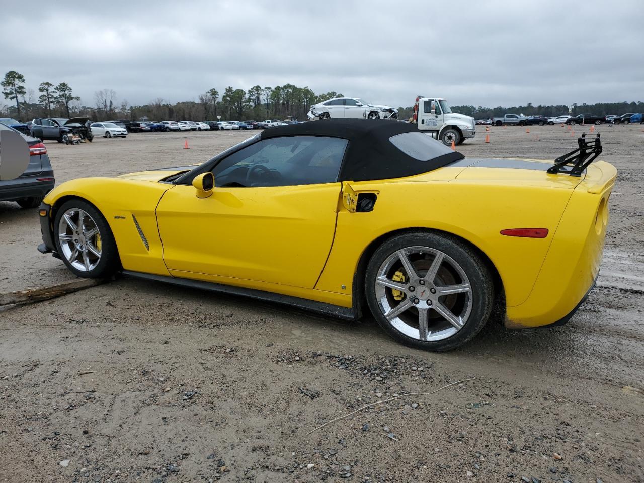 2009 Chevrolet Corvette VIN 1G1YY36W895200013 Copart auction photo, vandalism / mechanical damage thumbnail 2