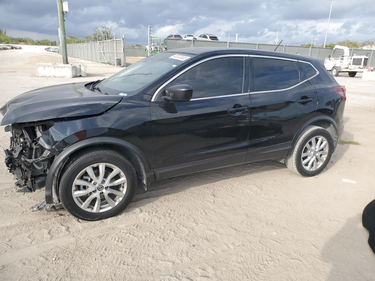 2020 Nissan Rogue VIN JN1BJ1CV4LW551099