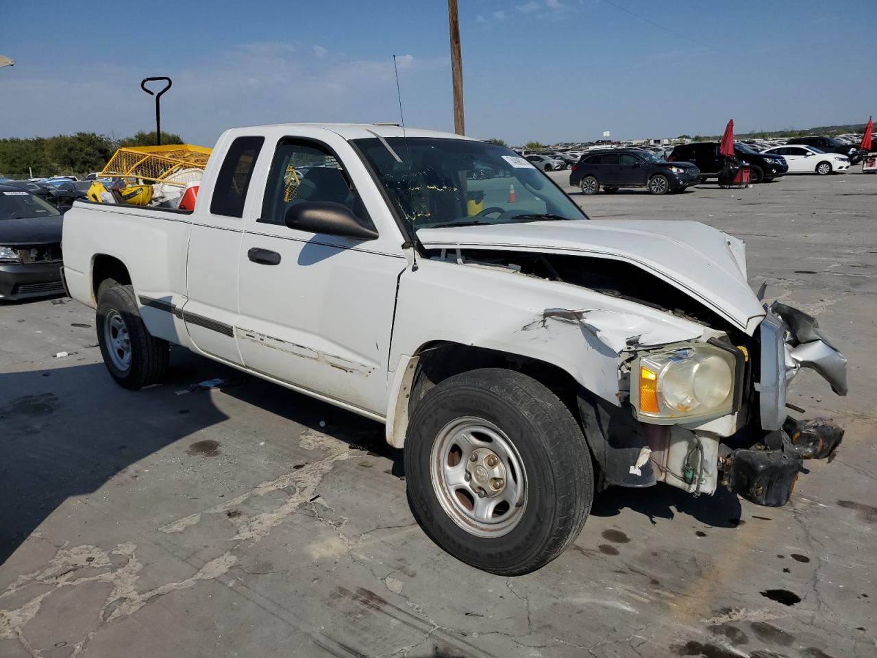 2005 Dodge Dakota VIN 1D7HE22K95S345494 Copart auction photo, all over damage thumbnail 4