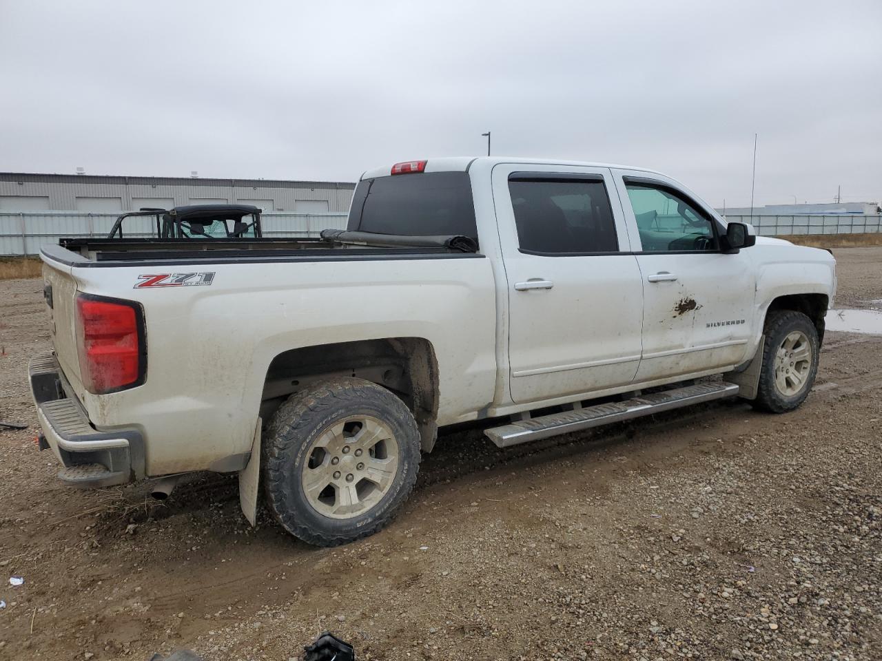 2016 Chevrolet Silverado VIN 3GCUKREC2GG269822 Copart auction photo, front end / side damage thumbnail 3