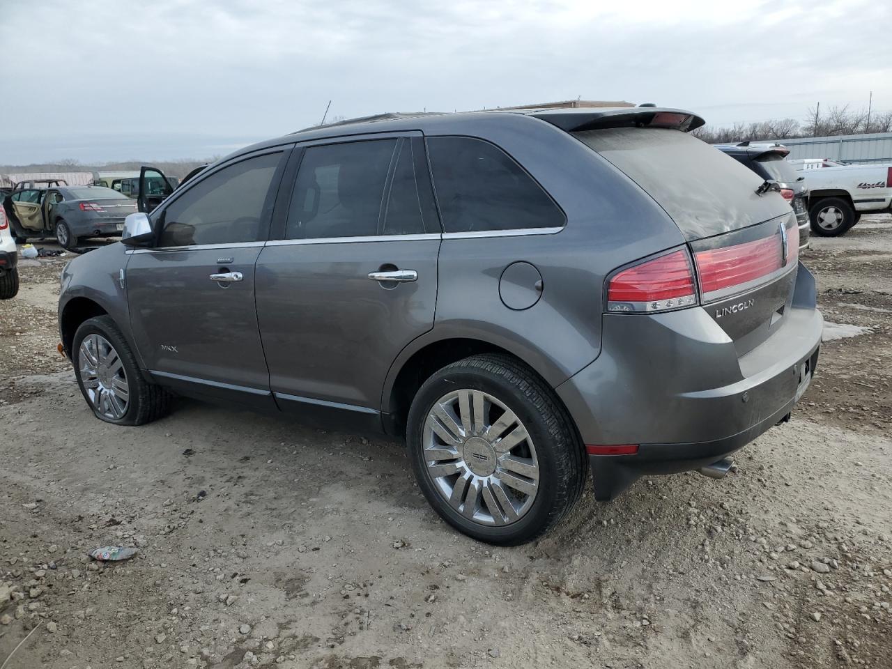 2010 Lincoln MKX VIN 2LMDJ8JC8ABJ16746 Copart auction photo, mechanical damage thumbnail 2