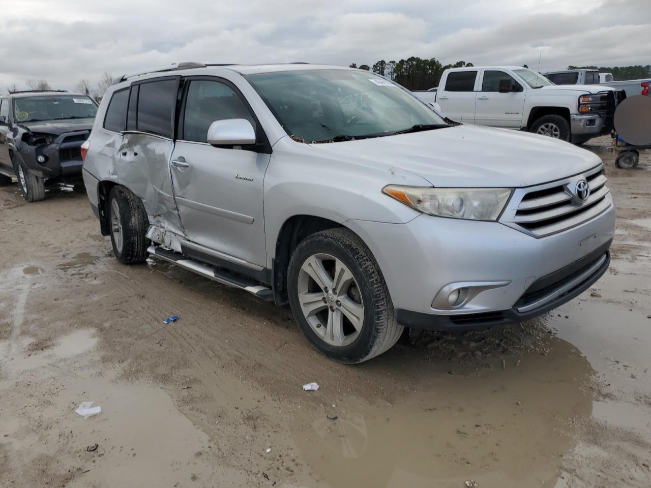 2012 Toyota Highlander VIN 5TDYK3EH4CS061608 Copart auction photo, side / minor dent/scratches damage thumbnail 4
