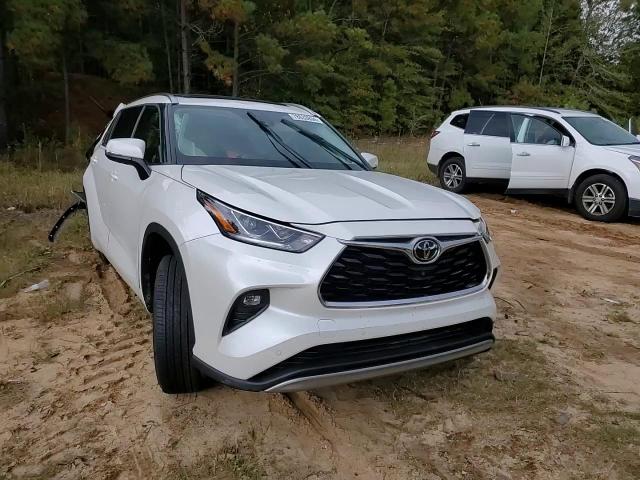 2021 Toyota Highlander VIN 5TDFZRAH1MS046111 Copart auction photo, all over damage thumbnail 10
