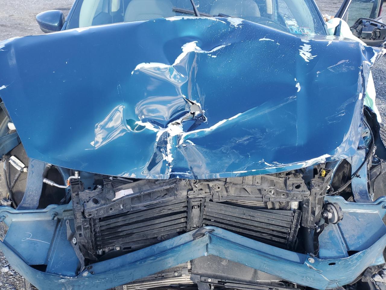 2020 Ford Escape VIN 1FMCU9G67LUB37431 Copart auction photo, front end damage thumbnail 13