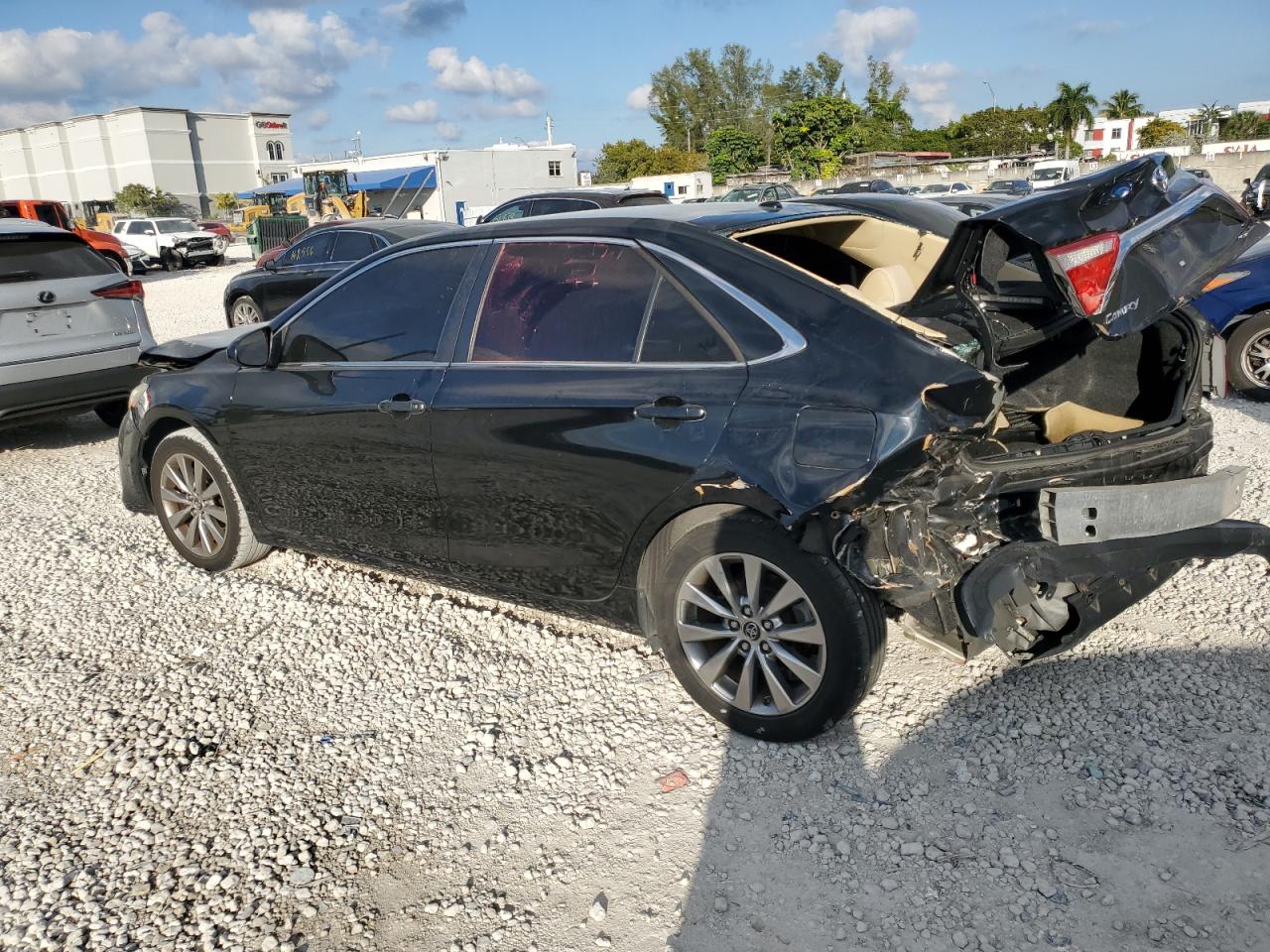 2016 Toyota Camry VIN 4T1BF1FK6GU143054 Copart auction photo, front end / rear end damage thumbnail 2