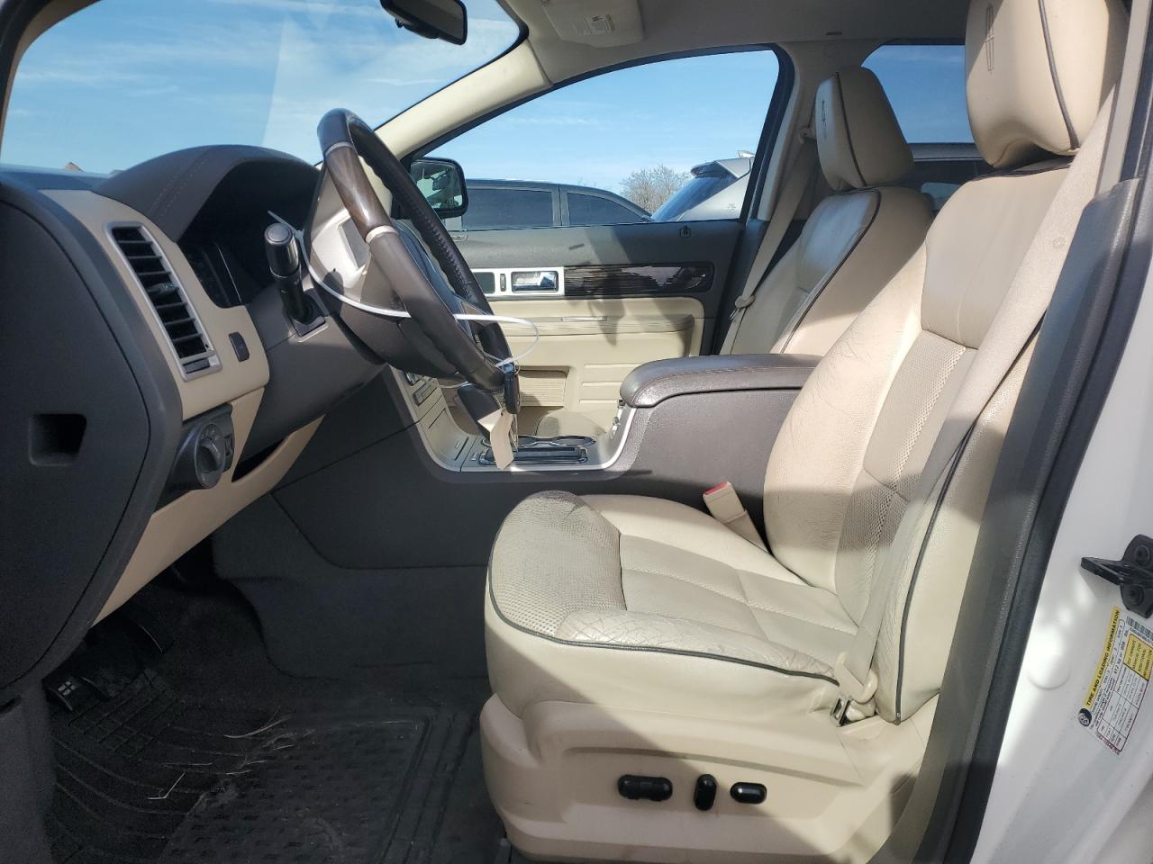 2008 Lincoln MKX VIN 2LMDU88C08BJ07191 Copart auction photo, side / mechanical damage thumbnail 7