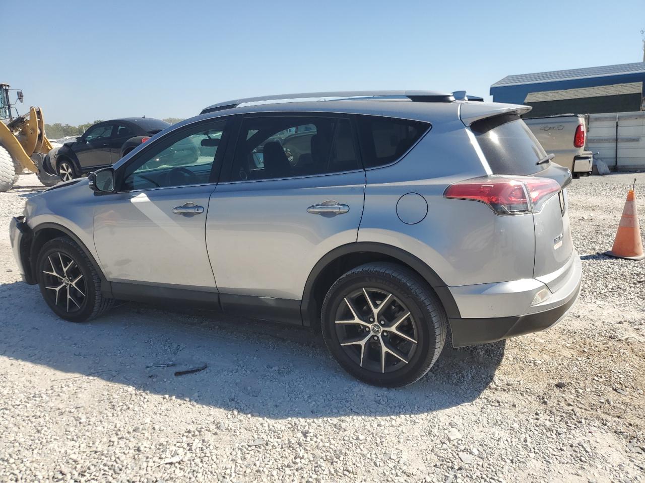 2016 Toyota RAV 4 VIN 2T3JFREV6GW411453 Copart auction photo, front end damage thumbnail 2