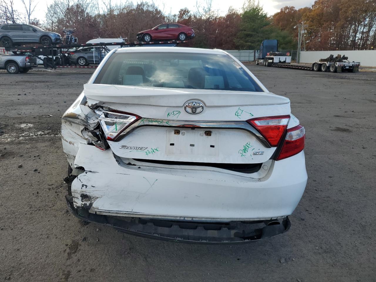 2016 Toyota Camry VIN 4T1BF1FK1GU183347 Copart auction photo, rear end damage thumbnail 6