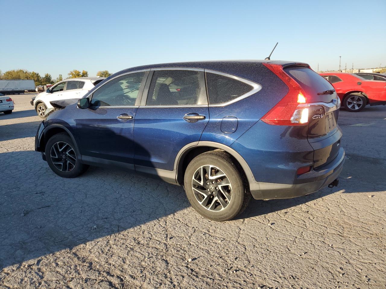 2016 Honda CR-V VIN 2HKRM4H47GH636034 Copart auction photo, front end / mechanical damage thumbnail 2