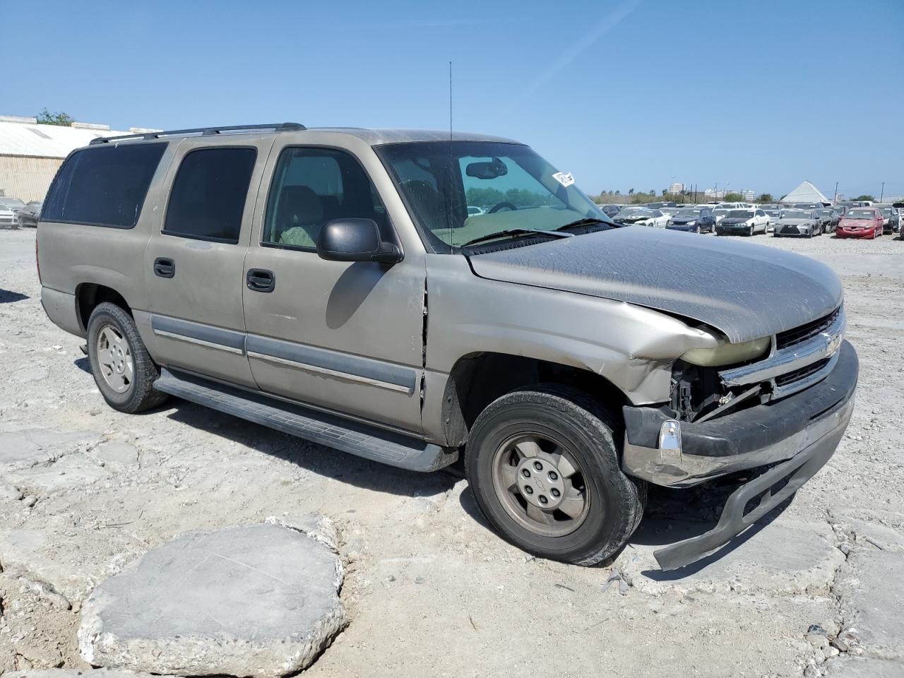 2003 Chevrolet Suburban VIN 3GNEC16Z43G159278 Copart auction photo, front end damage thumbnail 4