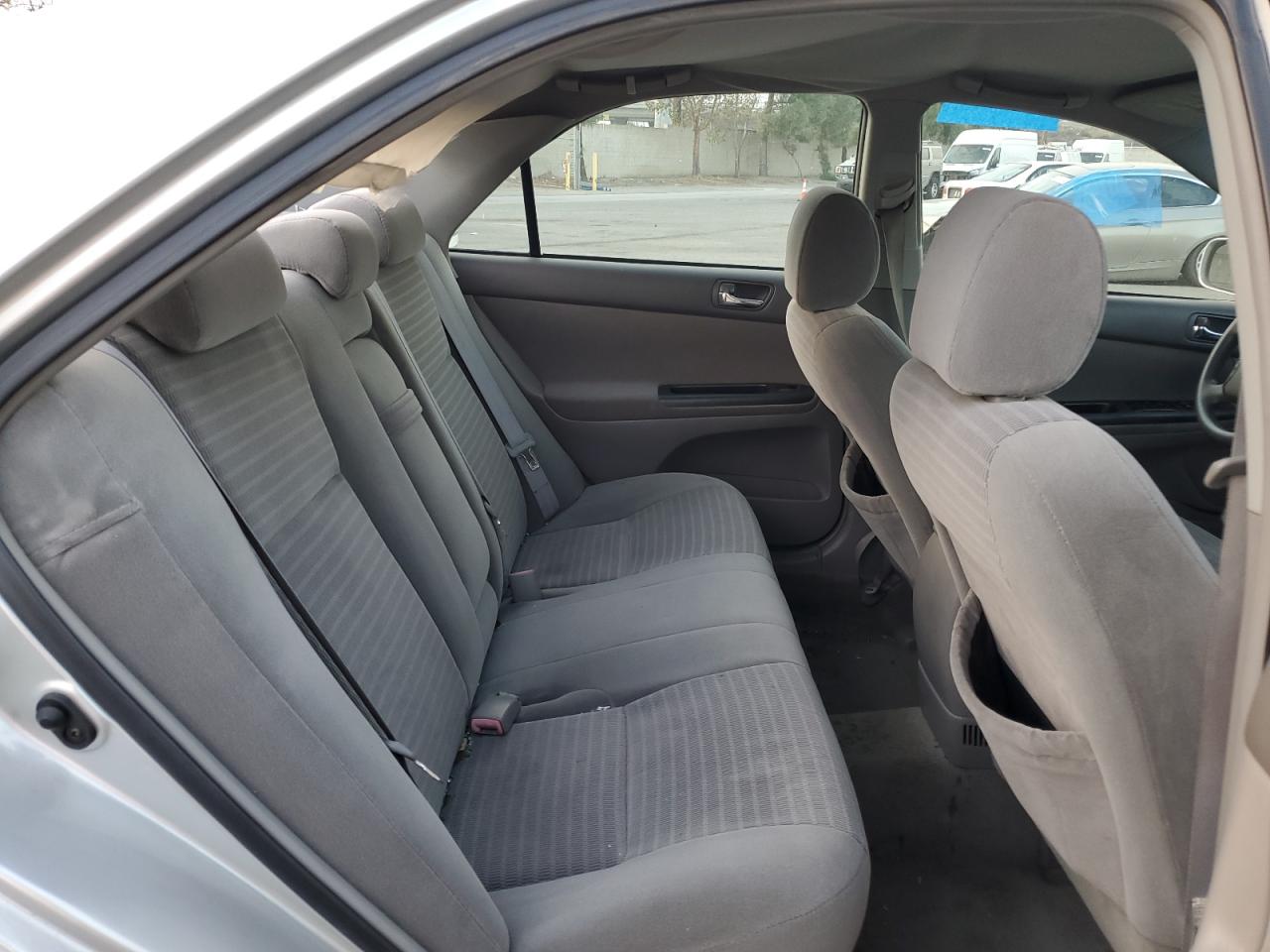 2005 Toyota Camry VIN 4T1BE32K65U563981 Copart auction photo, front end / rear end damage thumbnail 10