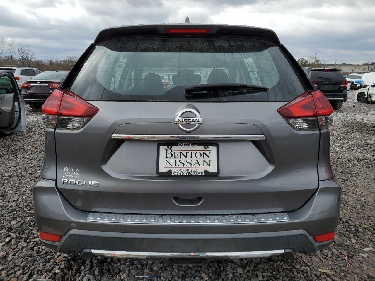 2018 Nissan Rogue VIN KNMAT2MT0JP509638 Copart auction photo, side / front end damage thumbnail 6
