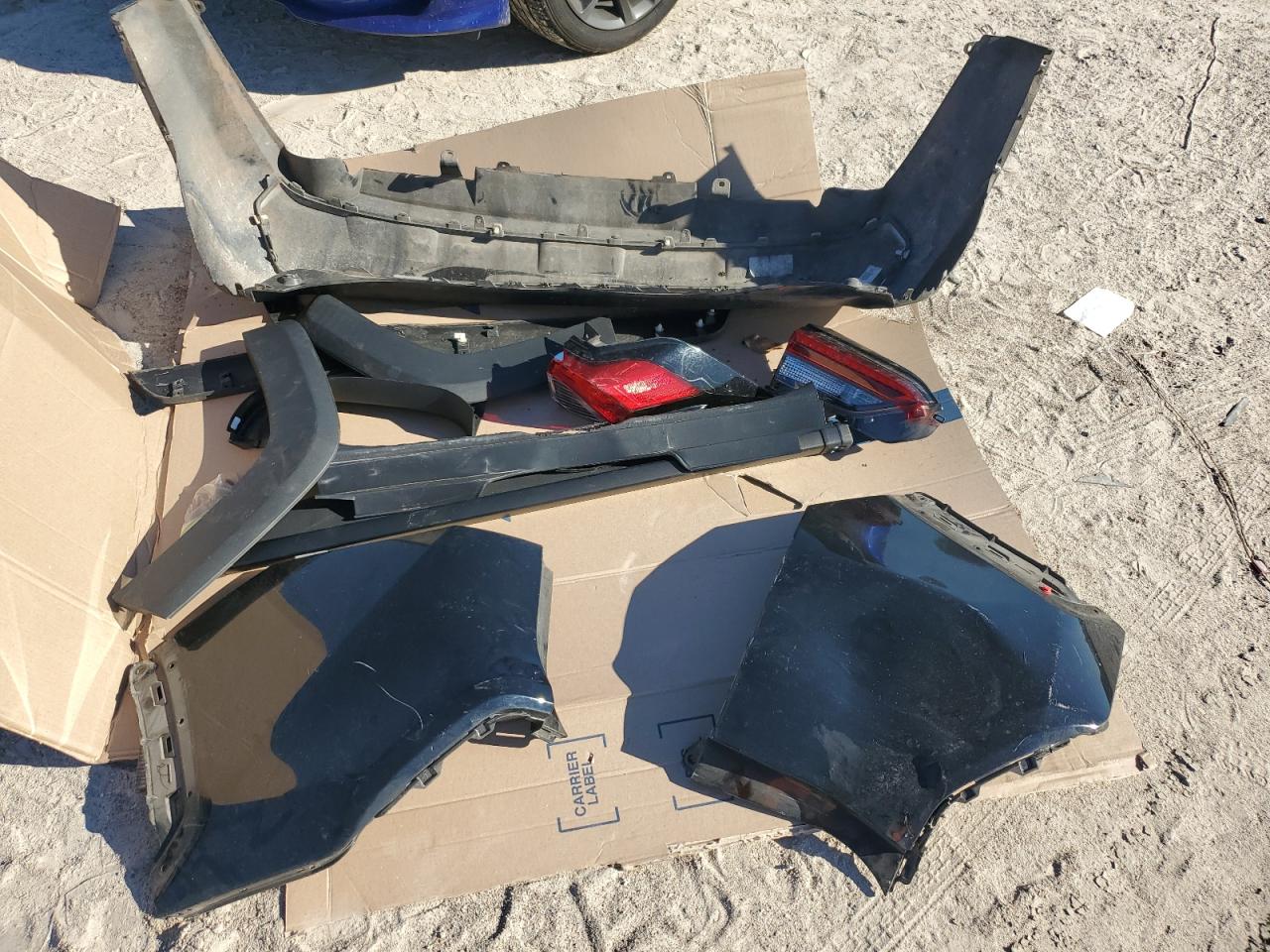 2019 Toyota RAV 4 VIN 2T3J1RFV0KW054213 Copart auction photo, rear end damage thumbnail 17