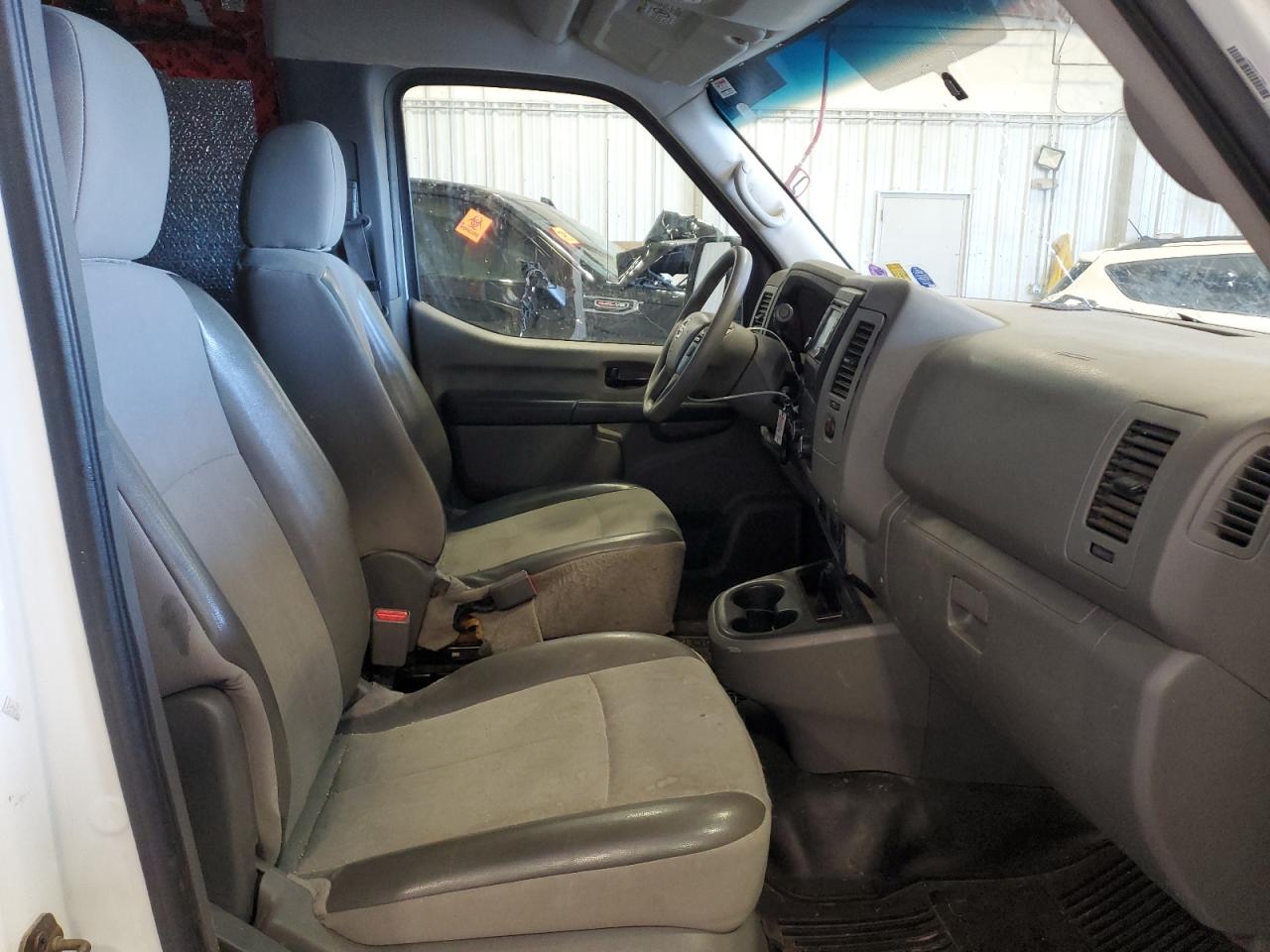 2017 Nissan NV VIN 1N6AF0LY8HN807253 Copart auction photo, rear end damage thumbnail 11