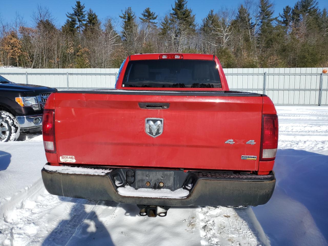 2017 RAM 1500 VIN 1C6RR7FG8HS741224 Copart auction photo, side damage thumbnail 6