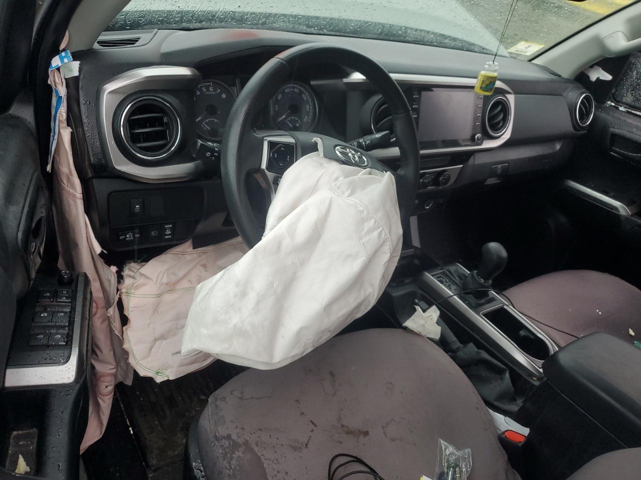 2022 Toyota Tacoma VIN 3TMCZ5AN7NM477457 Copart auction photo, biohazard/chemical / front end damage thumbnail 8