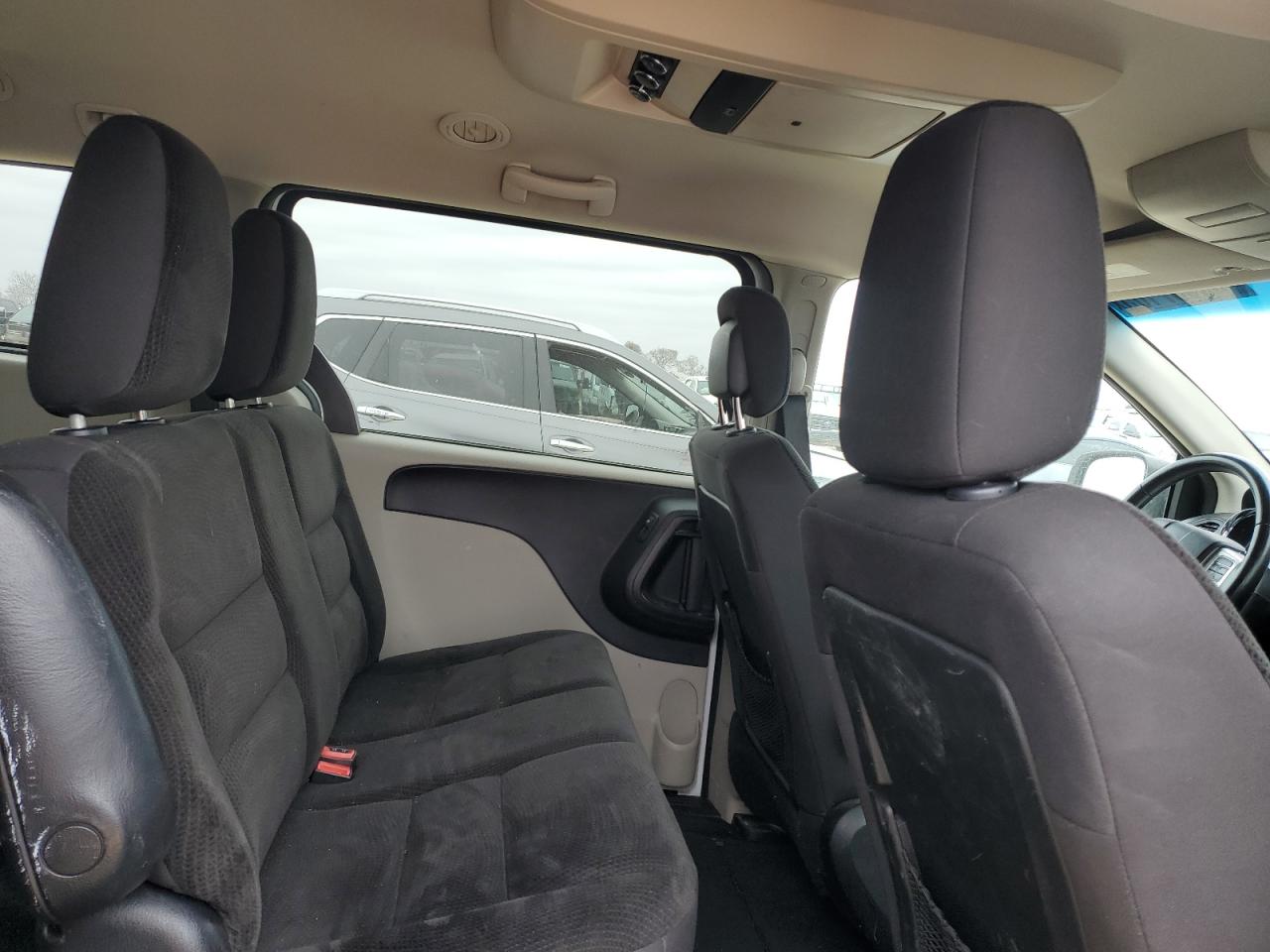 2017 Dodge Caravan VIN 2C4RDGBG6HR749420 Copart auction photo, front end / minor dent/scratches damage thumbnail 11