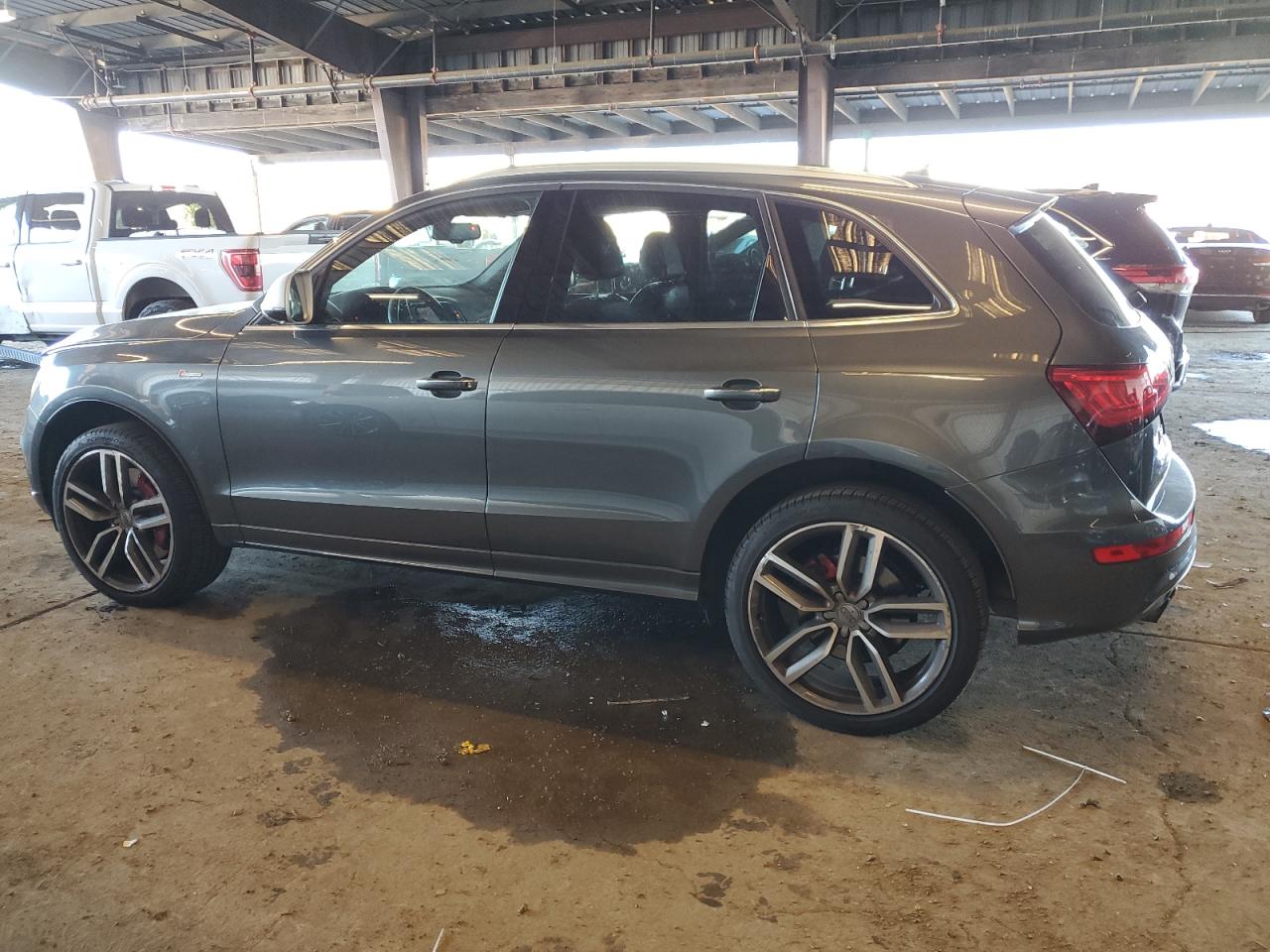 2016 Audi SQ5 VIN WA1CCAFP8GA149012 Copart auction photo, side / front end damage thumbnail 2
