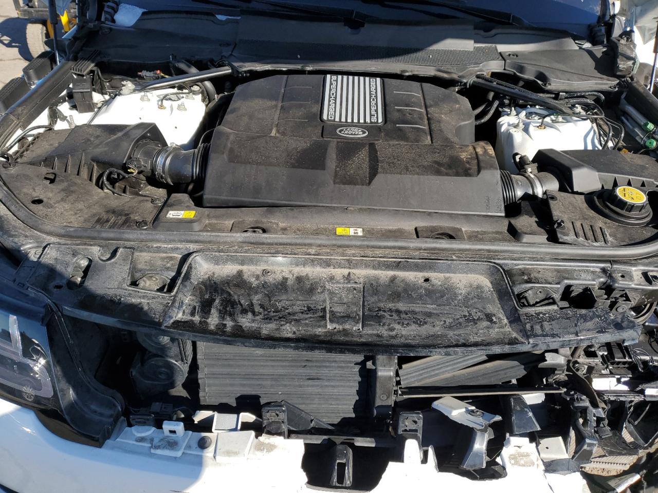 2018 Land Rover Range Rover VIN SALWR2RV3JA809250 Copart auction photo, front end damage thumbnail 14